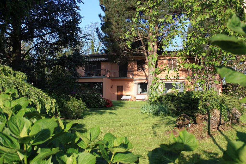 La Ca' Nova Lägenhet Lurago dʼErba Exteriör bild